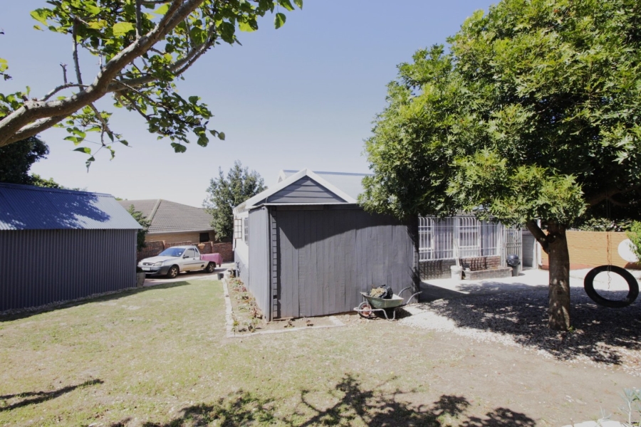 3 Bedroom Property for Sale in Wavecrest Eastern Cape